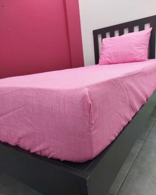 Pembe Fırça Desen Lastikli Çarşaf Seti Tek Kişilik | Kaymaz, Solmaya Dayanıklı